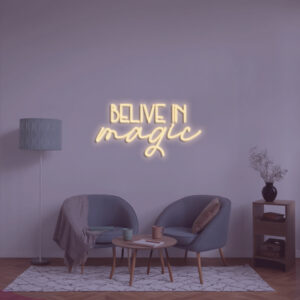 שלט ניאון בעיצוב ייחודי believe in magic וייבז ניאון VIBEZ NEON